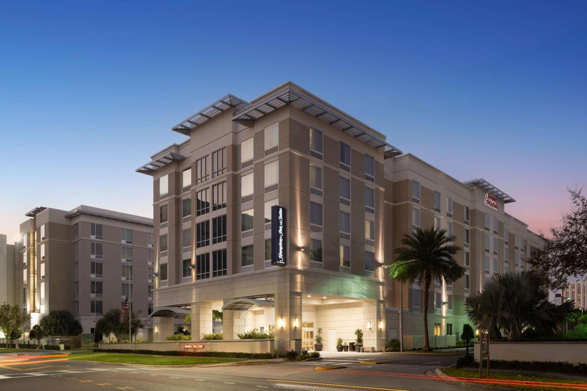Hampton Inn & Suites Orlando/Downtown South - Medical Center Exterior photo